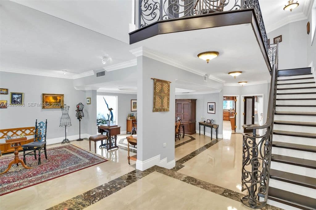 6+1 Müstakil ev — 3401 SW 129th Ave