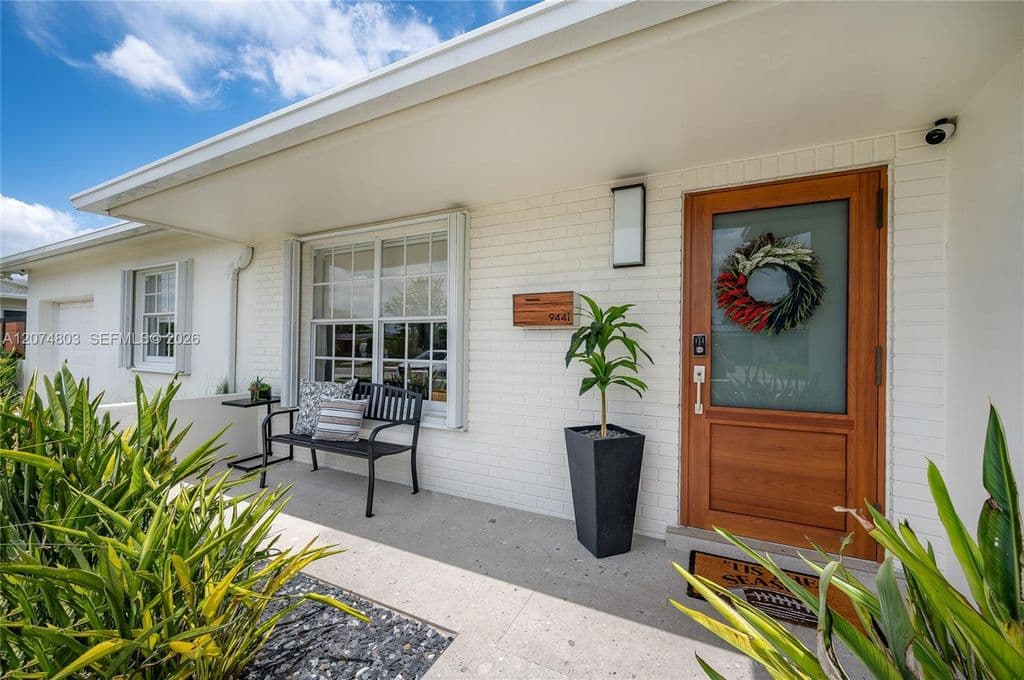 3-bedroom Single-Family Home — 9441 SW 52nd Ter