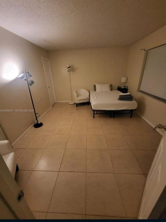 2-bedroom Condo — 3360 Spanish Moss Ter APT 412