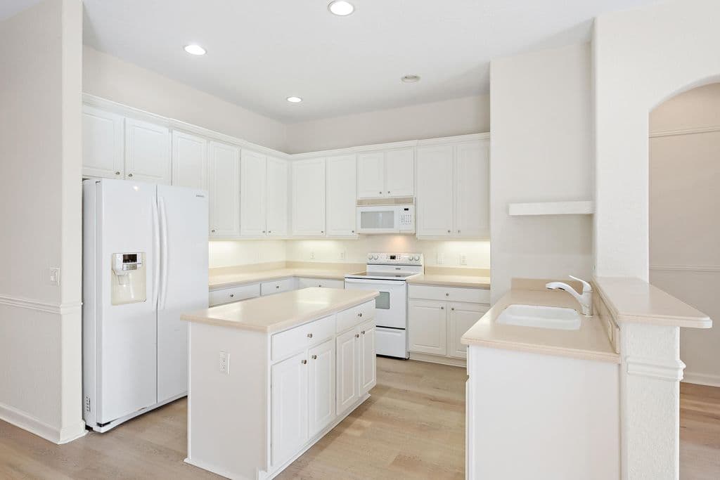 3+1 Müstakil ev — 9531 Lantern Bay Circle