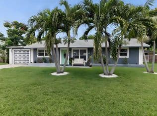 3-bedroom Single-Family Home — 415 SW 7th Court, Boynton Beach, 33435