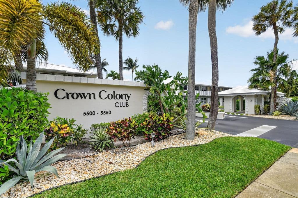 1+1 Condo — 5520 N Ocean Boulevard N #110