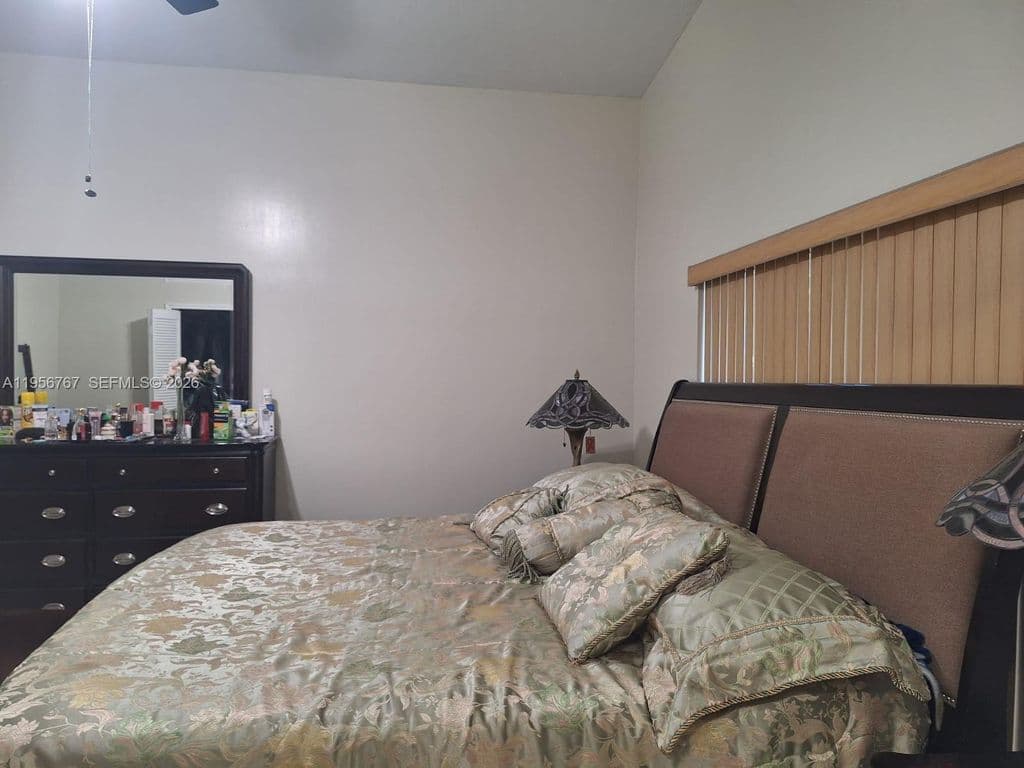 3+1 Müstakil ev — 13822 SW 156th St