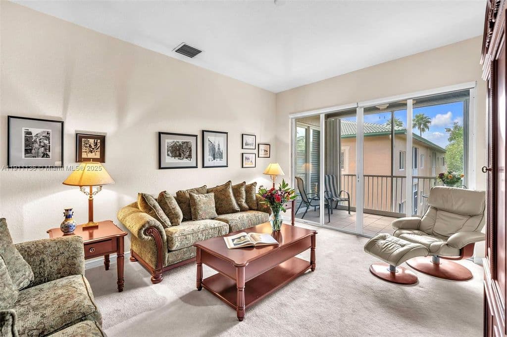 3+1 Condo — 7921 Exeter Blvd E #202