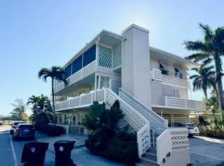 3-bedroom Condo — 131 N Golfview Road #4, Lake Worth, 33460