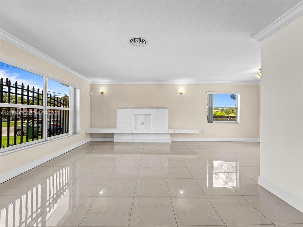 3+1 Müstakil ev — 2045 NW 115th St