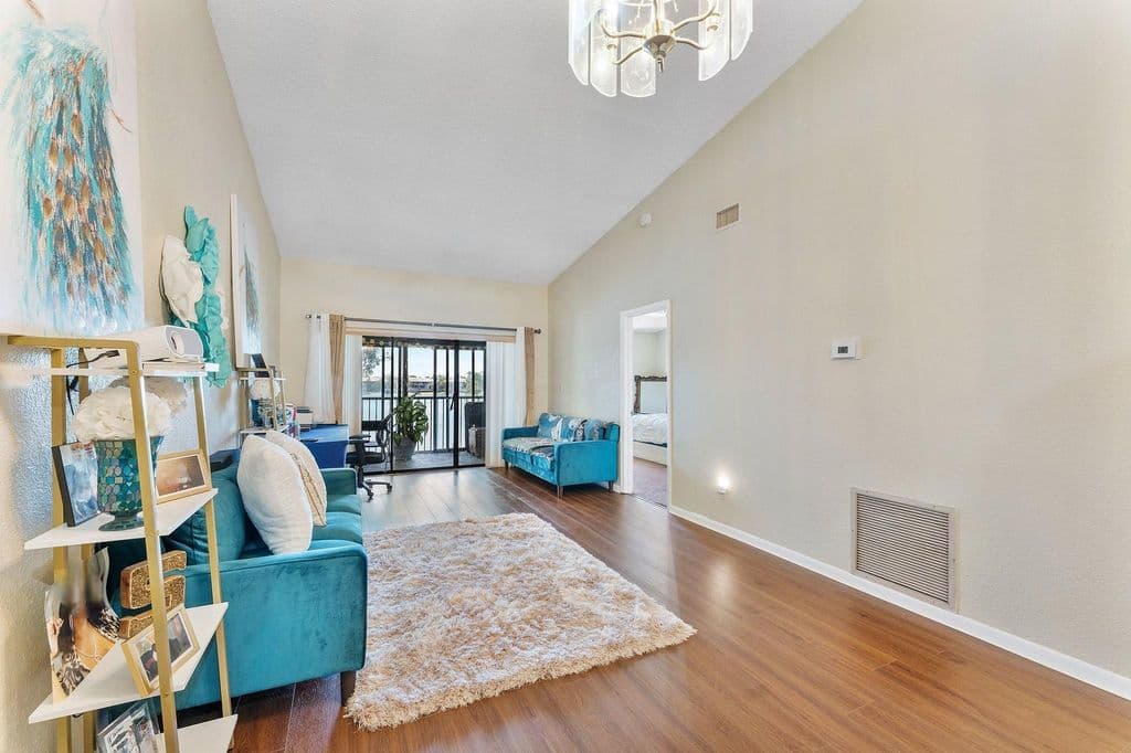 2-bedroom Condo — 3100 NW 46th Street #203