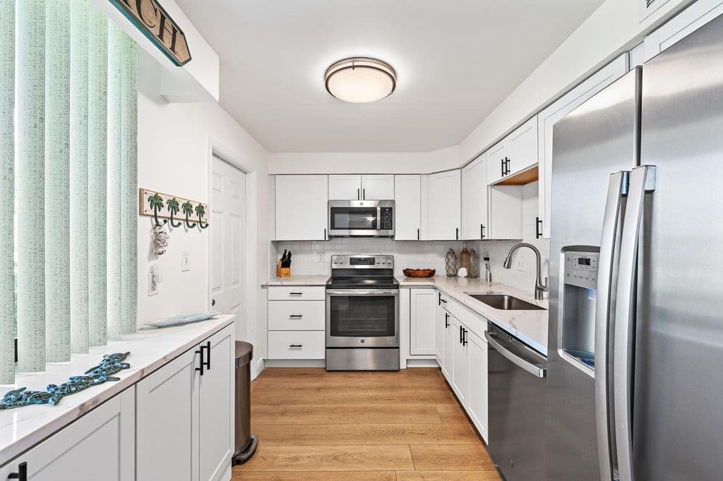 2+1 Condo — 1605 S Us Highway 1 #M1-103