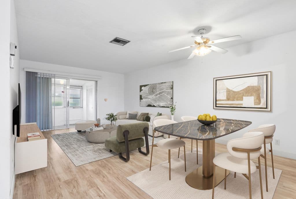 1+1 Condo — 2915 Crosley Drive W #G
