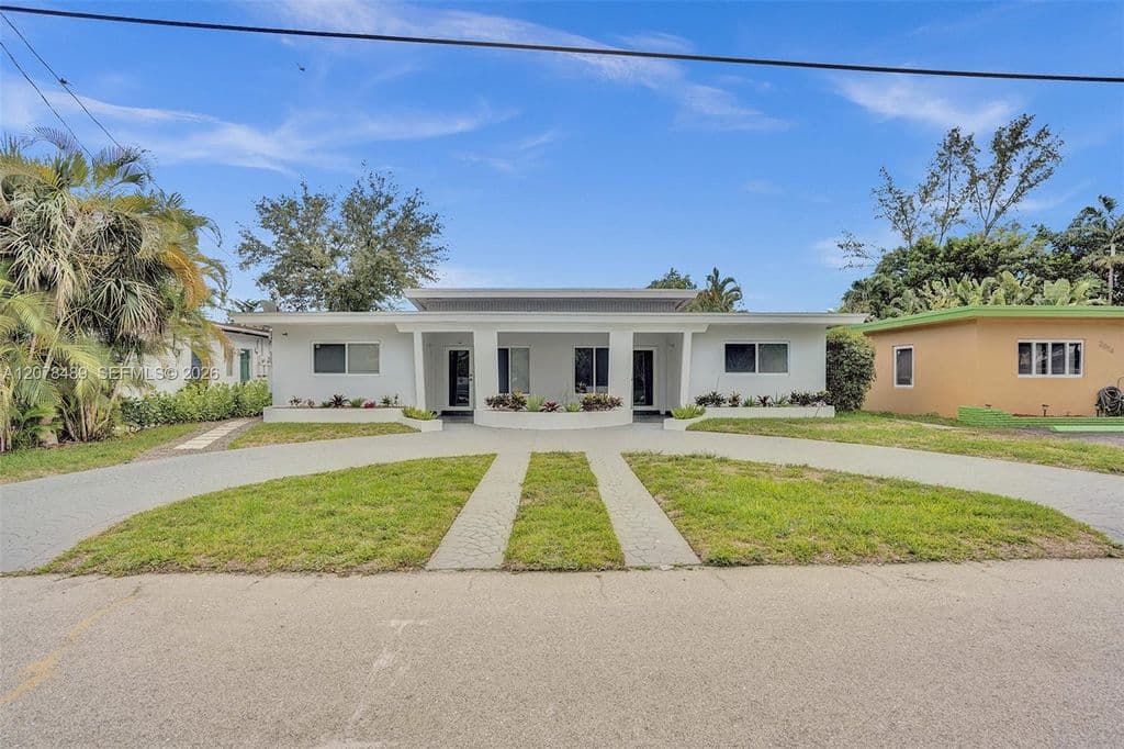 4-bedroom Property — 2018-2020 NE 19th St