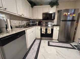 2+1 Condo — 300 NE 26th Avenue #113, Boynton Beach, 33435