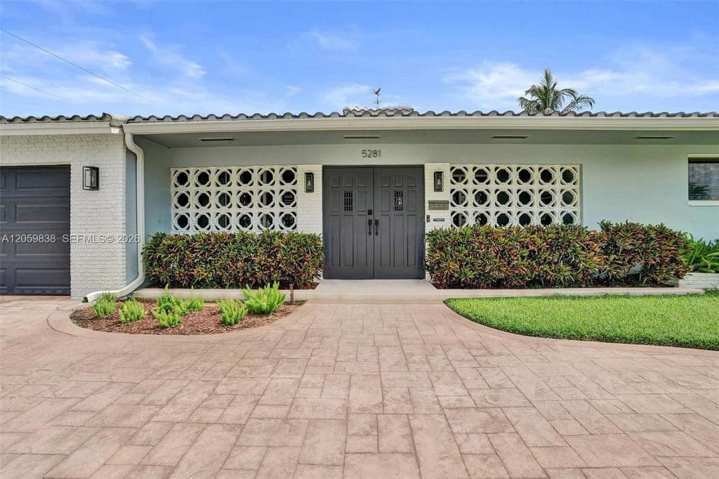 3-bedroom Single-Family Home — 5281 SW 4th Ct
