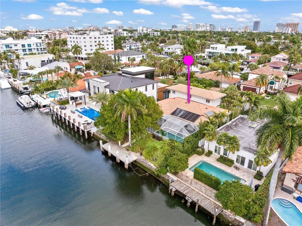 4-bedroom Single-Family Home — 405 Bontona Ave