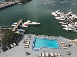 Condo — 7904 West Dr APT 215, North Bay Village, 33141