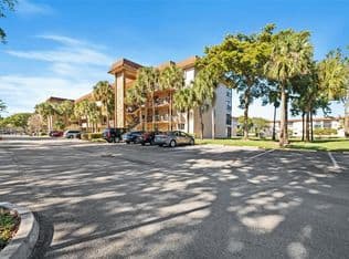 2-bedroom Condo — 4950 E Sabal Palm Blvd APT 310, Tamarac, 33319