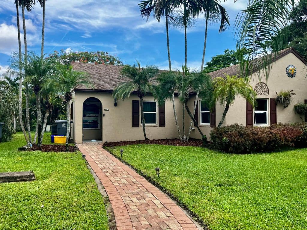 2+1 Müstakil ev — 22390 SW 57th Circle E #22390