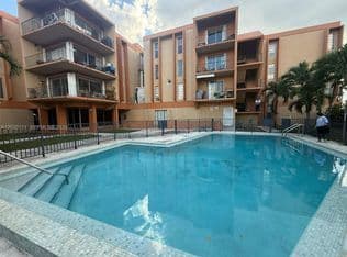 3+1 Condo — 6780 W 2nd Ct APT 313, Hialeah, 33012