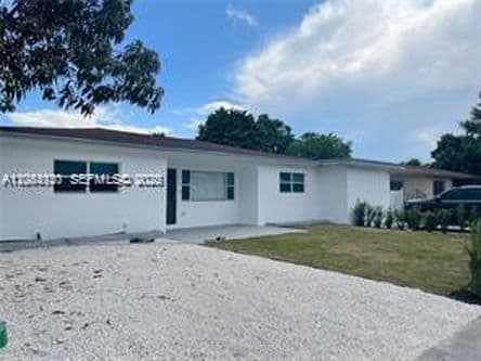 3-bedroom Single-Family Home — 320 NE 160th St