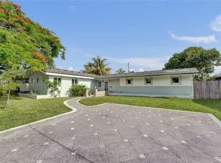 3-bedroom Single-Family Home — 4311 Hayes St, Hollywood, 33021