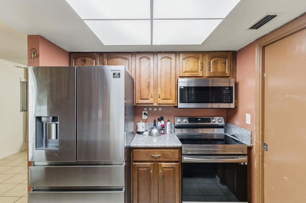 2-bedroom Single-Family Home — 4818 NW 58TH Street
