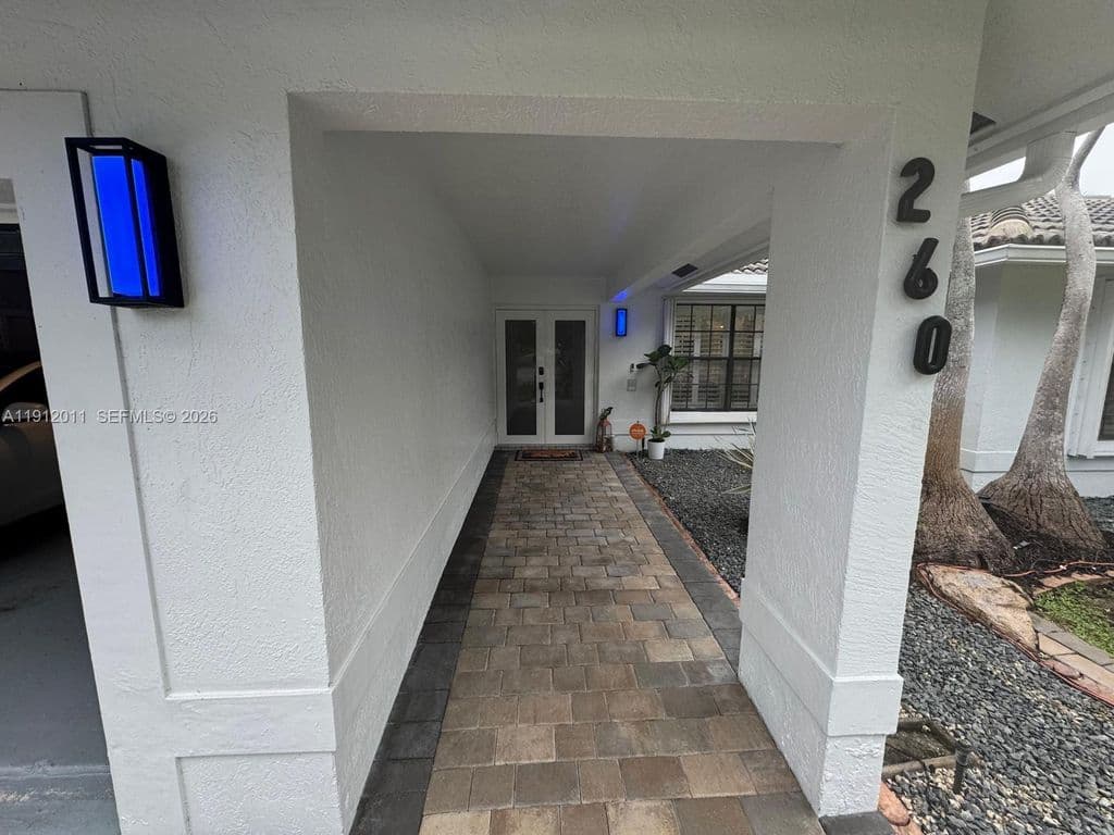 4+1 Müstakil ev — 260 NW 121st Ter