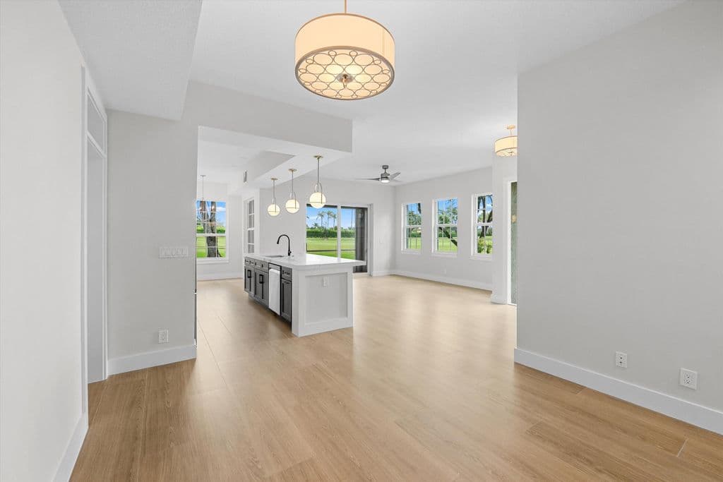 2-bedroom Condo — 10315 N Andover Coach Lane #A2