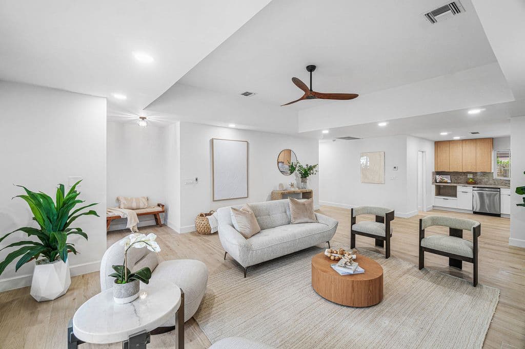 3-bedroom Single-Family Home — 718 SW 27th Place