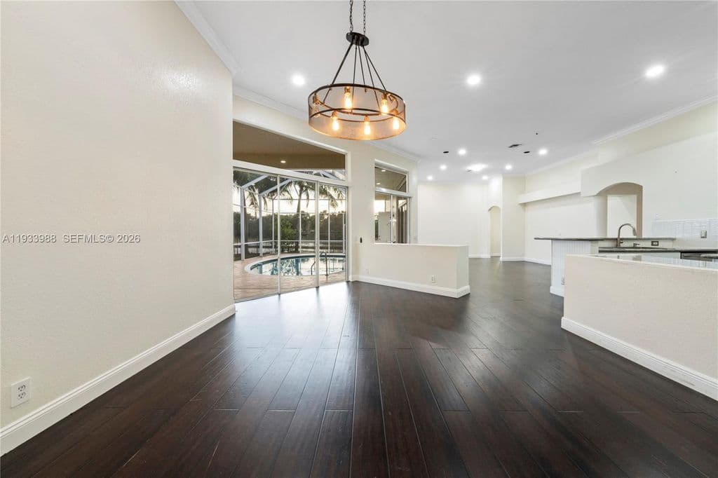5+1 Müstakil ev — 2893 Oakbrook Dr