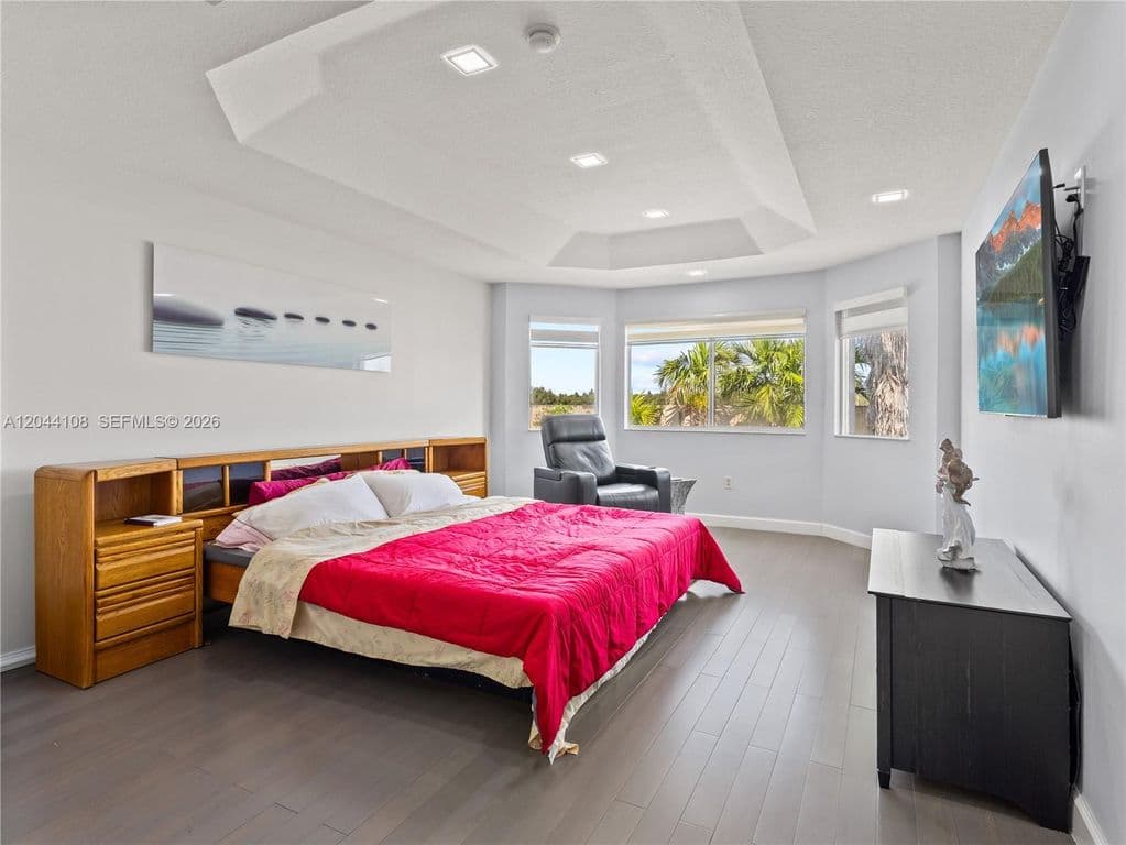 3-bedroom Property — 7086 NW 116th Ct