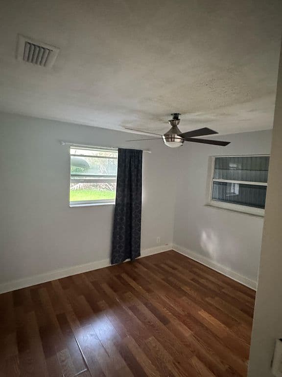 2-bedroom Single-Family Home — 2704 NW 48th St