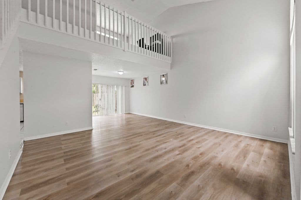 4-bedroom Single-Family Home — 7581 BRISTOL BAY Lane