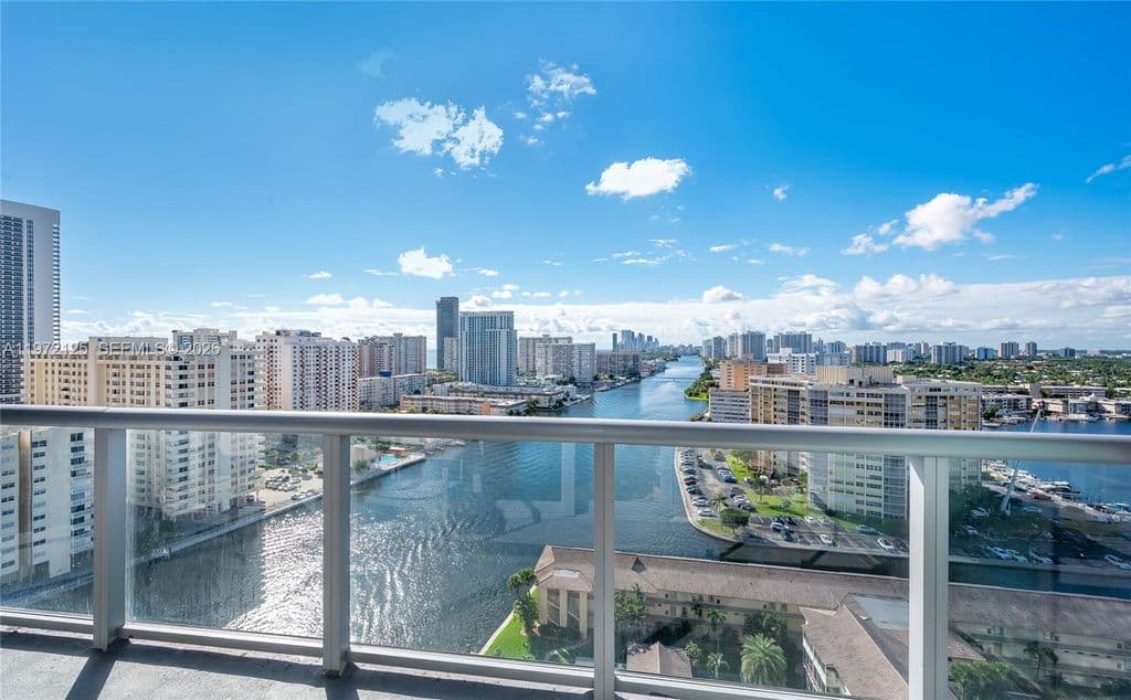 2+1 Condo — 2602 E Hallandale Beach Blvd #R1903