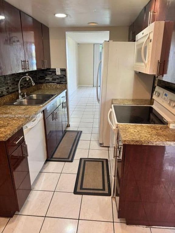 2+1 Condo — 3361 NW 47th Ter APT 134