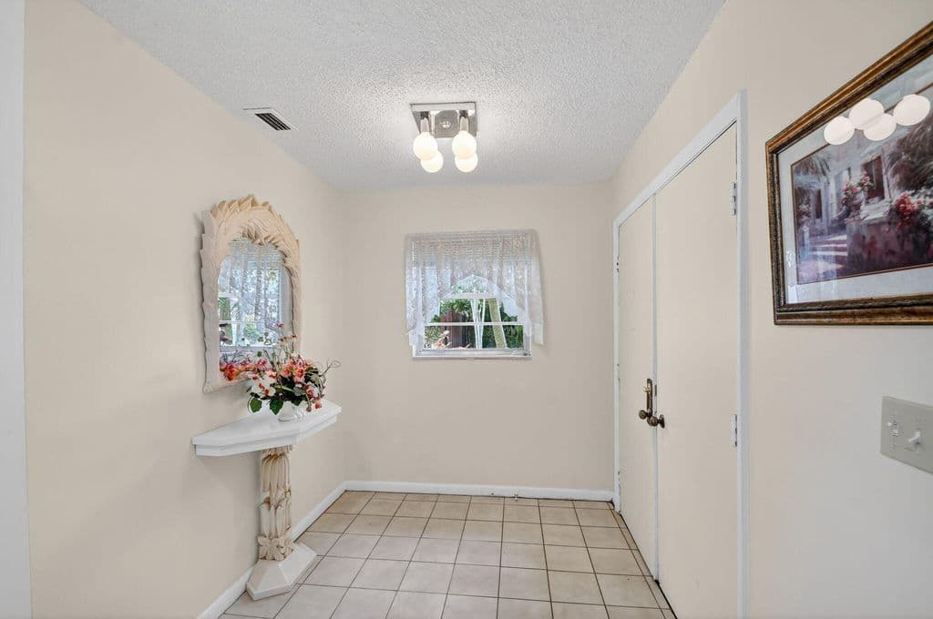 3-bedroom Single-Family Home — 6730 Starkeys Place