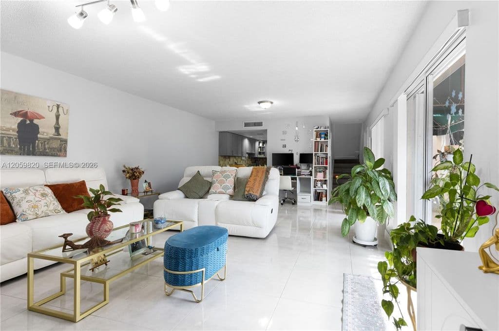 3-bedroom Property — 14357 SW 97th Ter