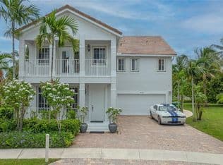 6-bedroom Single-Family Home — 14324 SW 276th Way, Homestead, 33032