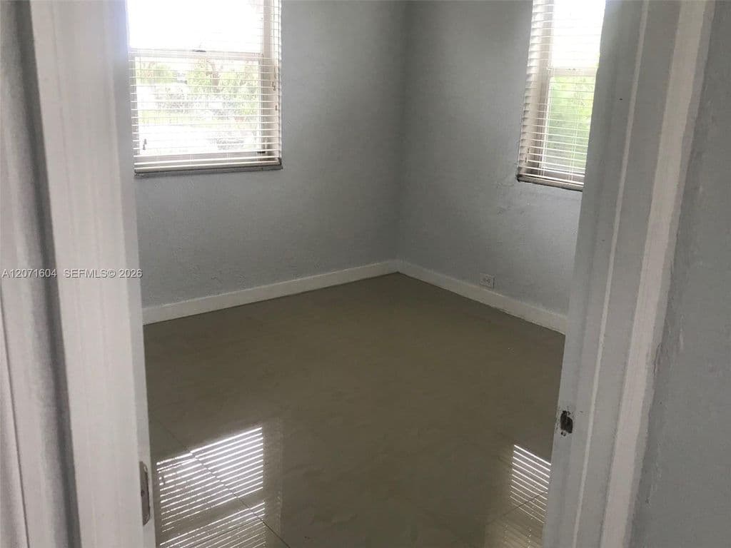 2-bedroom Single-Family Home — 21625 SW 109th Ave