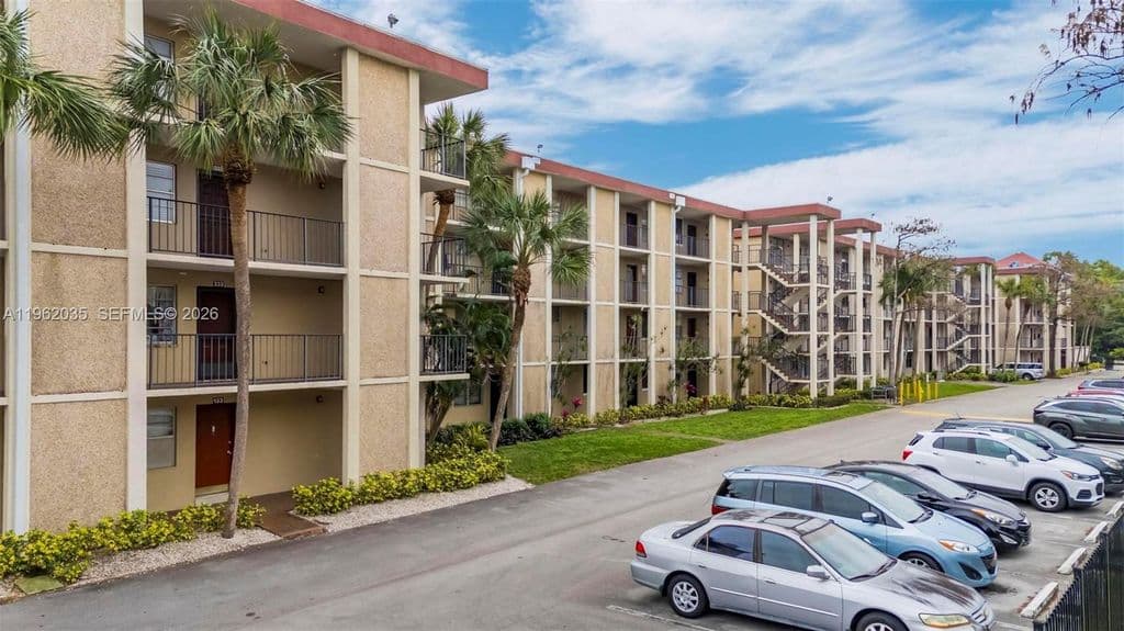 2+1 Condo — 2649 NW 48th Ter APT 130