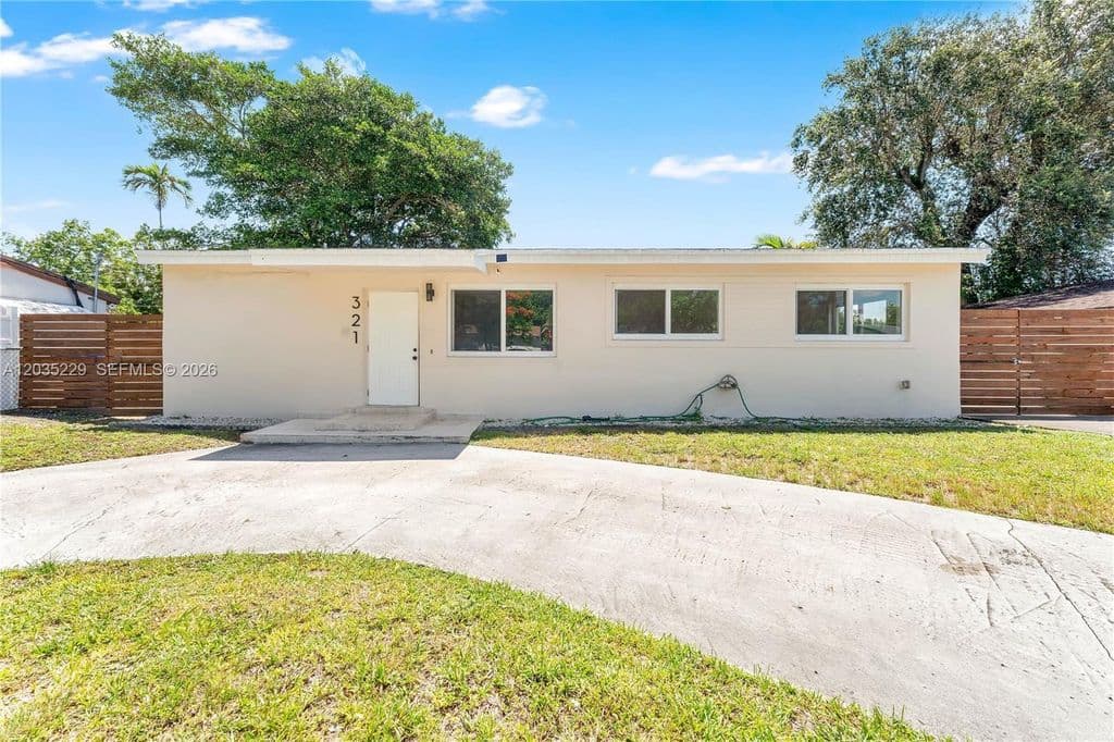 4-bedroom Single-Family Home — 321 NW 56th Ave