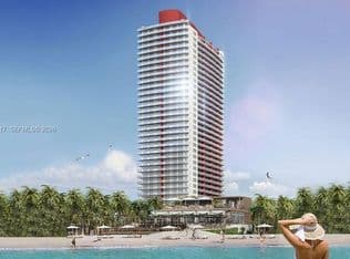 2+1 Condo — 2602 E Hallandale Beach Blvd #R703, Hallandale, 33009