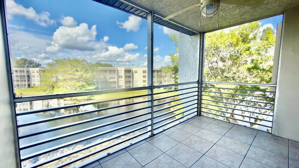2-bedroom Condo — 9311 ORANGE GROVE Drive #402