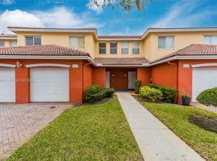3+1 Townhouse — 7401 Palomino Dr APT 114-1, Hollywood, 33024