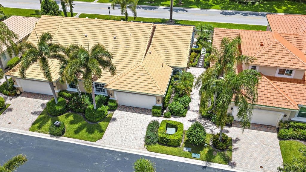 3-bedroom Property — 8164 Sandpiper Way