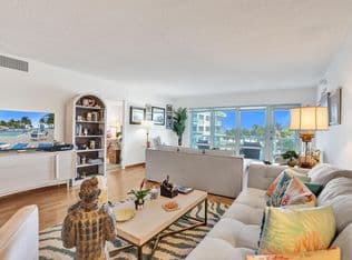 2-bedroom Condo — 111 N Pompano Beach Boulevard #411, Pompano Beach, 33062