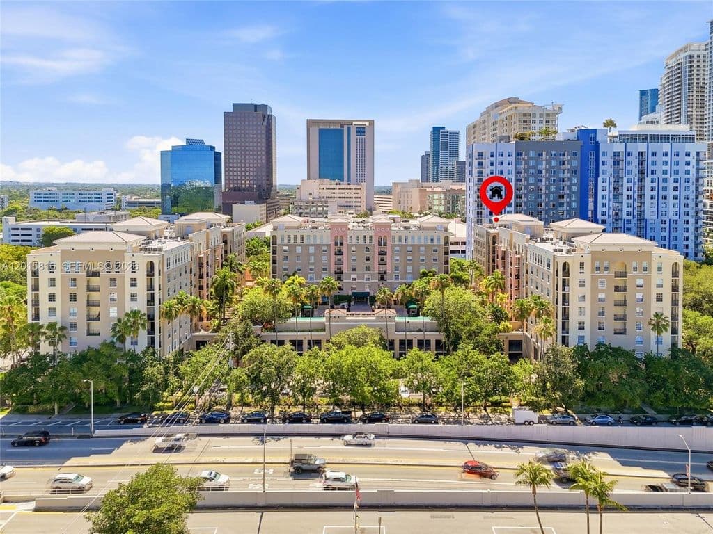 1+1 Condo — 520 SE 5th Ave APT 2501