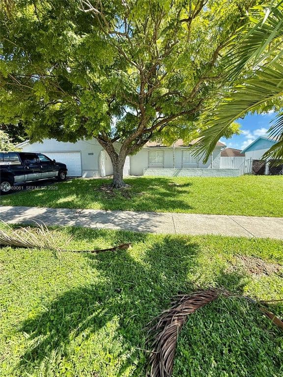 3-bedroom Single-Family Home — 13237 SW 257th Ter