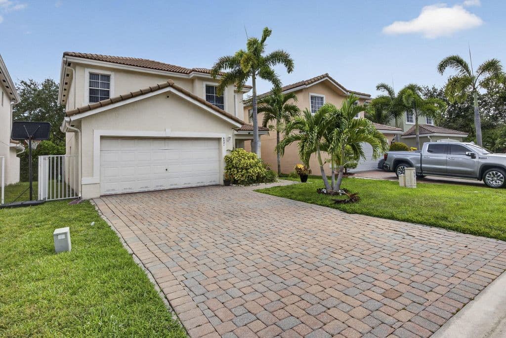 3-bedroom Single-Family Home — 6021 Adriatic Way
