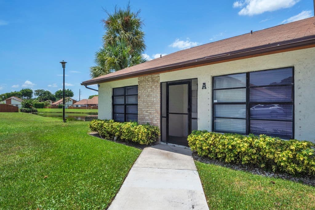 3-bedroom Property — 1020 Parkside Green Drive #A