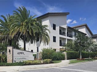 2-bedroom Condo — 8175 NW 104th Ave #35, Doral, 33178