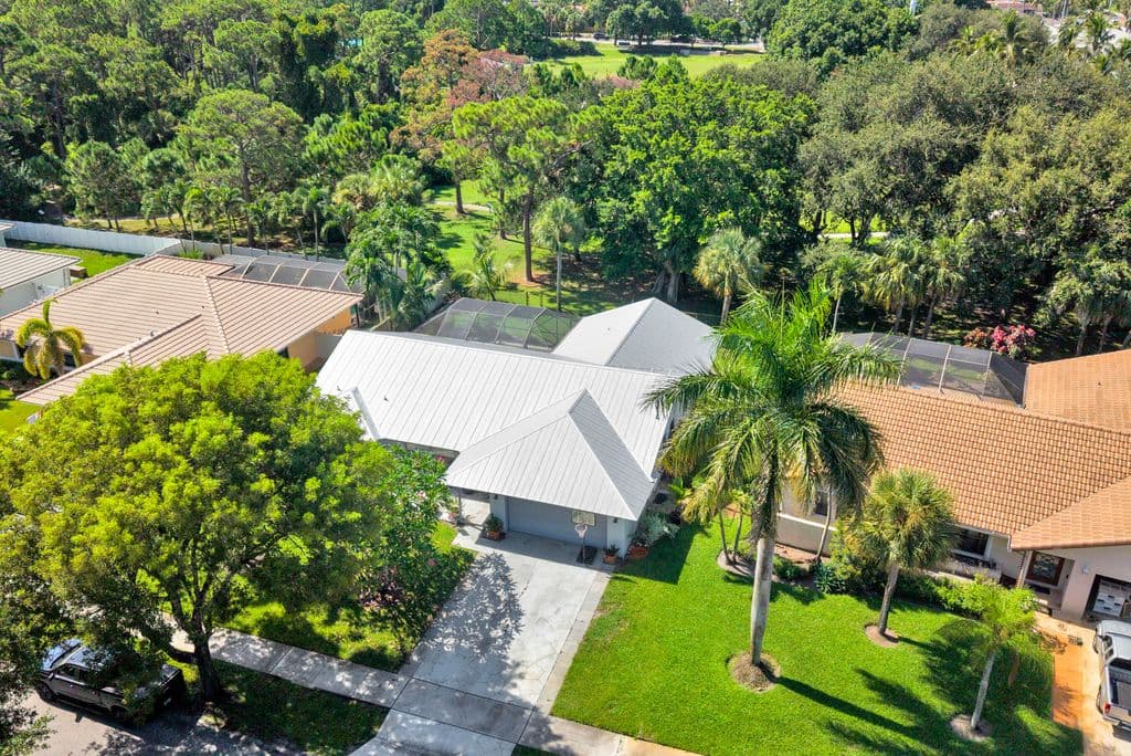 4-bedroom Single-Family Home — 4270 NW 9th Street